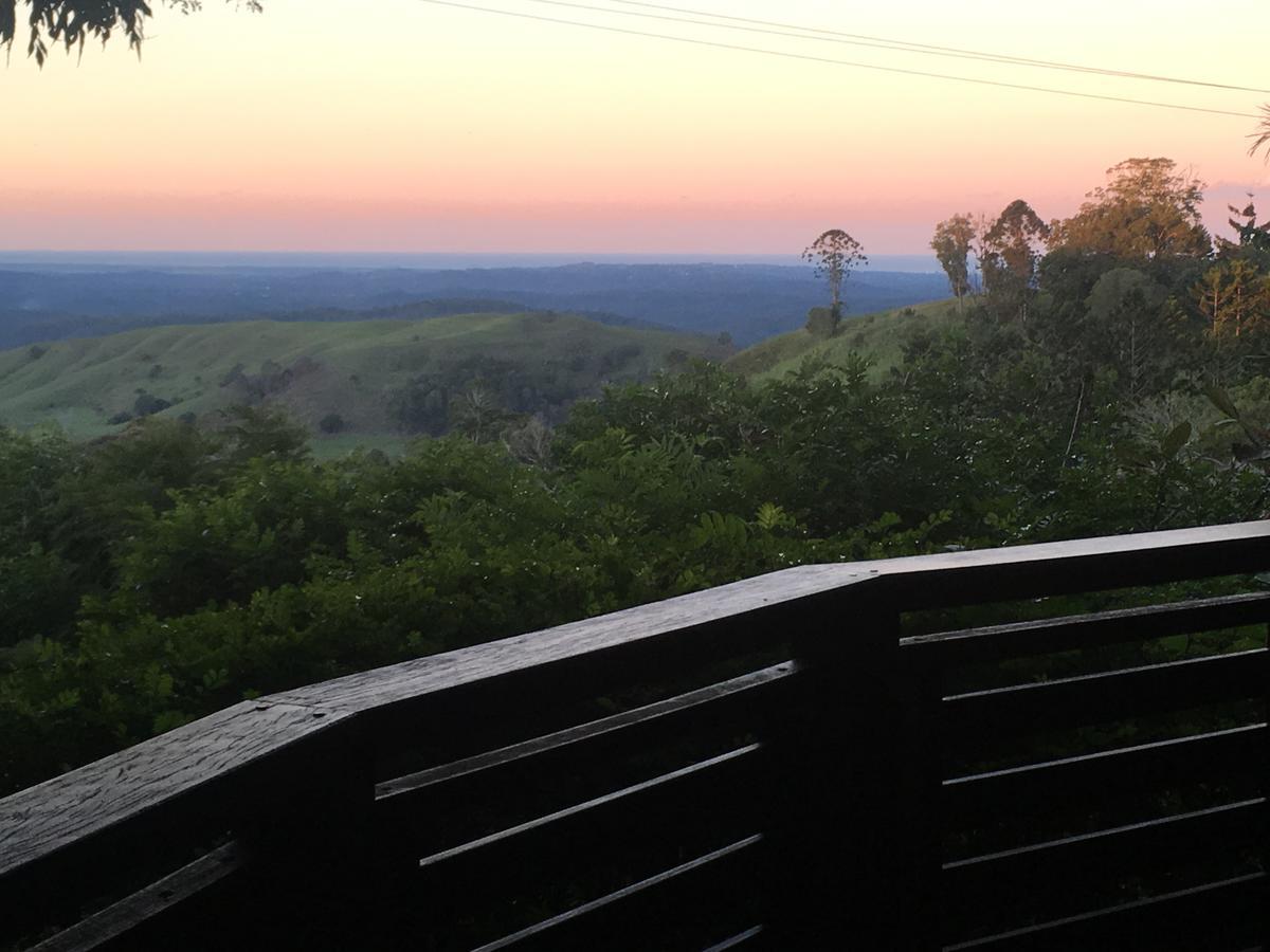 Maleny Terrace Cottages Exteriör bild